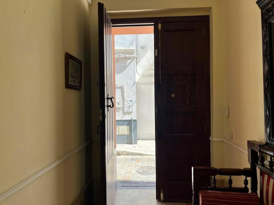 Apartamento Suite Alameda De Hercules Sevilla Eksteriør billede